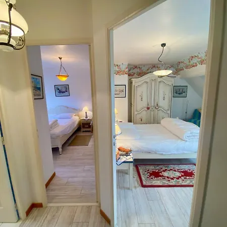 Au Petit Bonheur Tatil Evi *